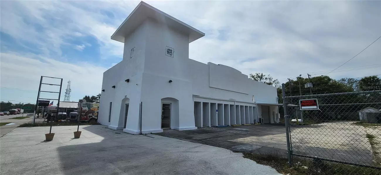 5131 GALL BLVD, Zephyrhills, FL 33542