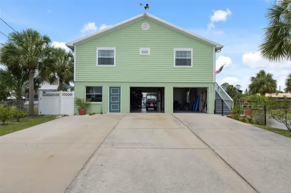 Hernando Beach, FL 34607,5070 CEDARBROOK LN