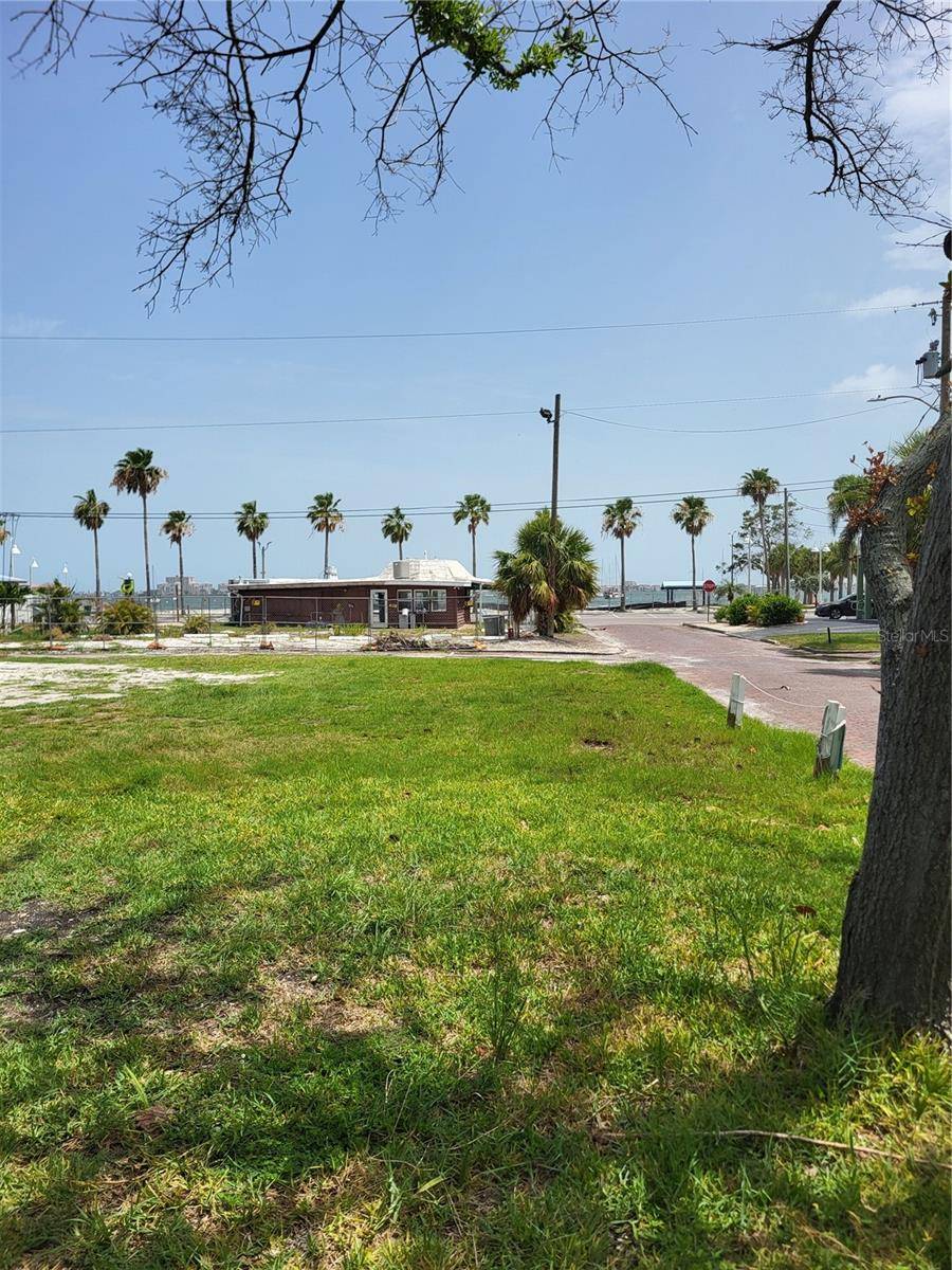 Gulfport, FL 33707,3108 56TH ST S