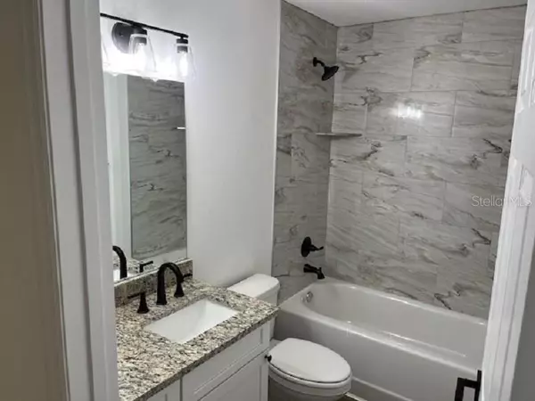 Ocala, FL 34482,5635 NW 61ST CT