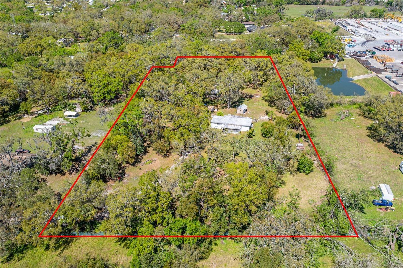 11336 RUSSELL DR, Seffner, FL 33584
