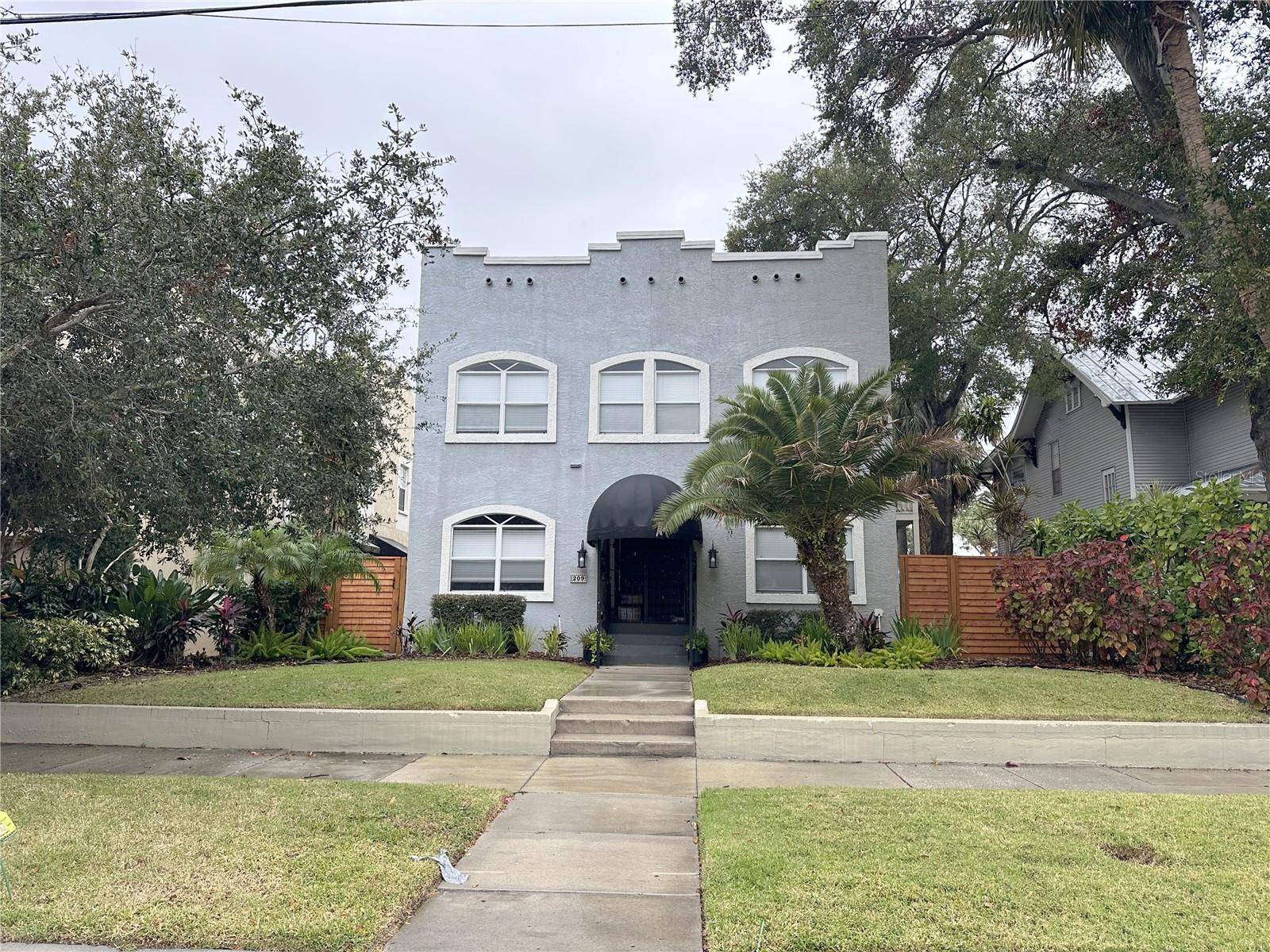 209 S WESTLAND #A, Tampa, FL 33606