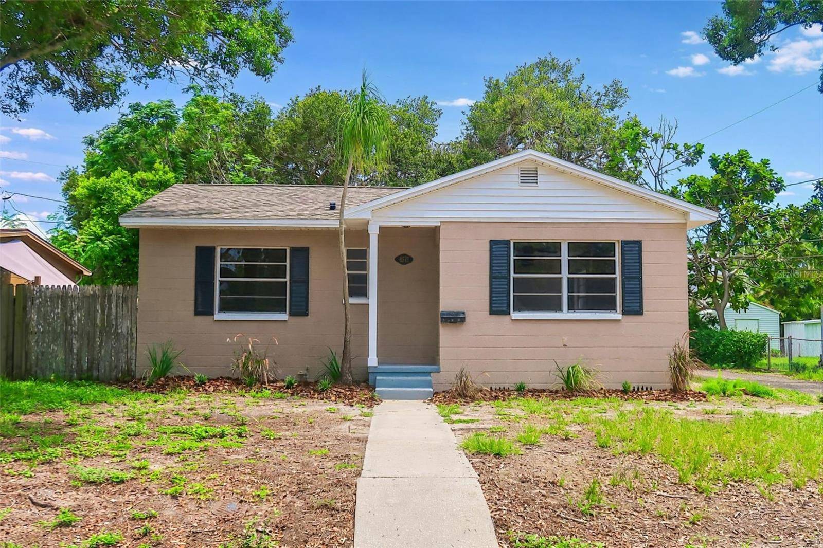 St Petersburg, FL 33713,4572 33RD AVE N