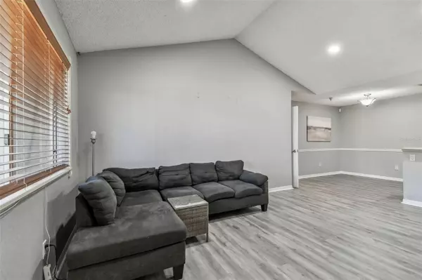 St Petersburg, FL 33702,10263 GANDY BLVD N #2014