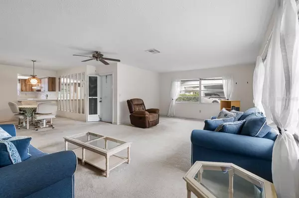 Sun City Center, FL 33573,2006 HADRIAN CT