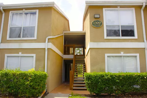 9481 HIGHLAND OAK DR #1310, Tampa, FL 33647