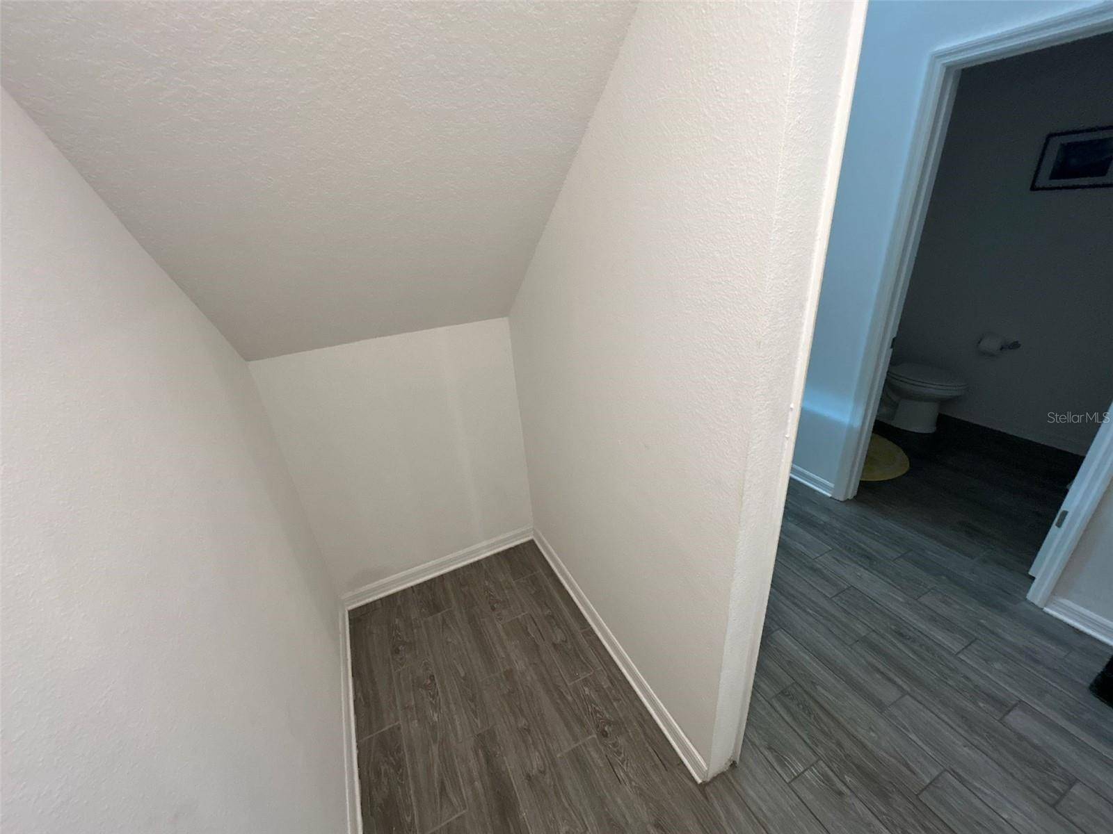 Wesley Chapel, FL 33545,7563 ASHCROFT DR