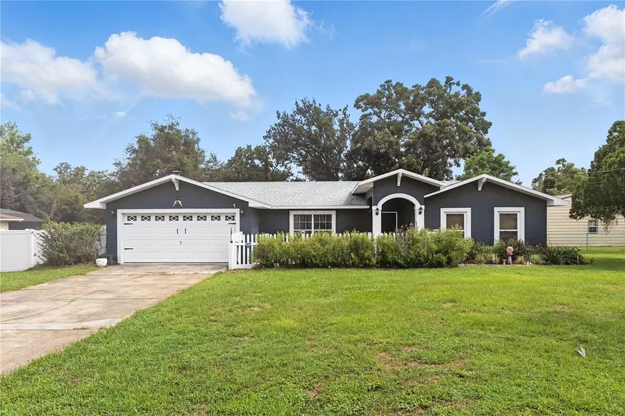 37331 HICKORY HILL LN, Dade City, FL 33525
