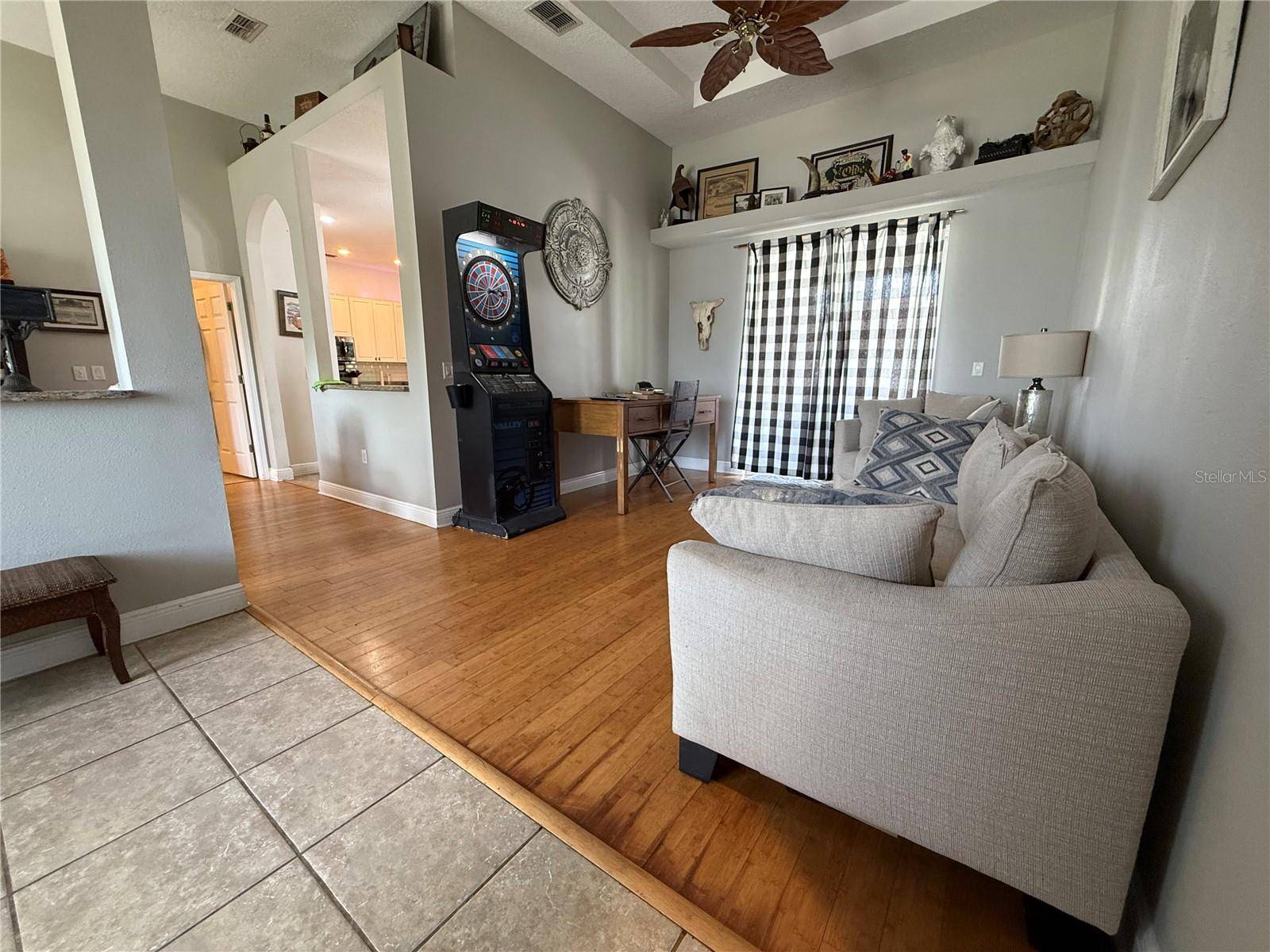 Plant City, FL 33563,1738 OAKWOOD ESTATES DR