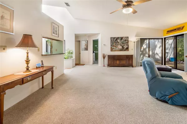 Oldsmar, FL 34677,70 MORNING DOVE PL
