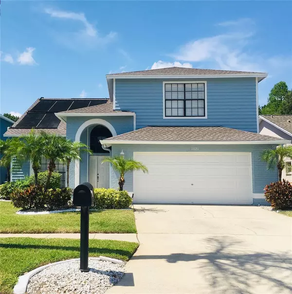 11121 CLAYRIDGE DR, Tampa, FL 33635