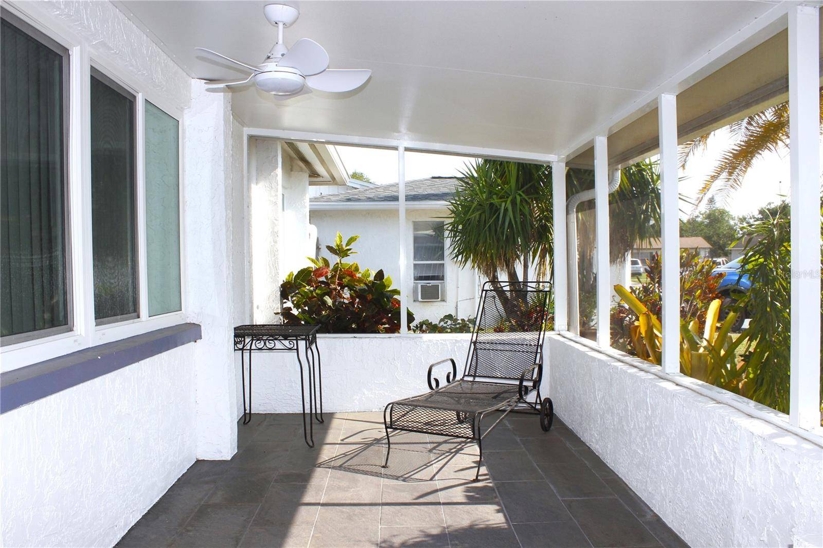 Holiday, FL 34691,2211 HARRISON DR