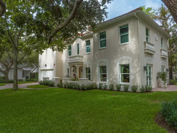 2900 W ESTRELLA ST, Tampa, FL 33629