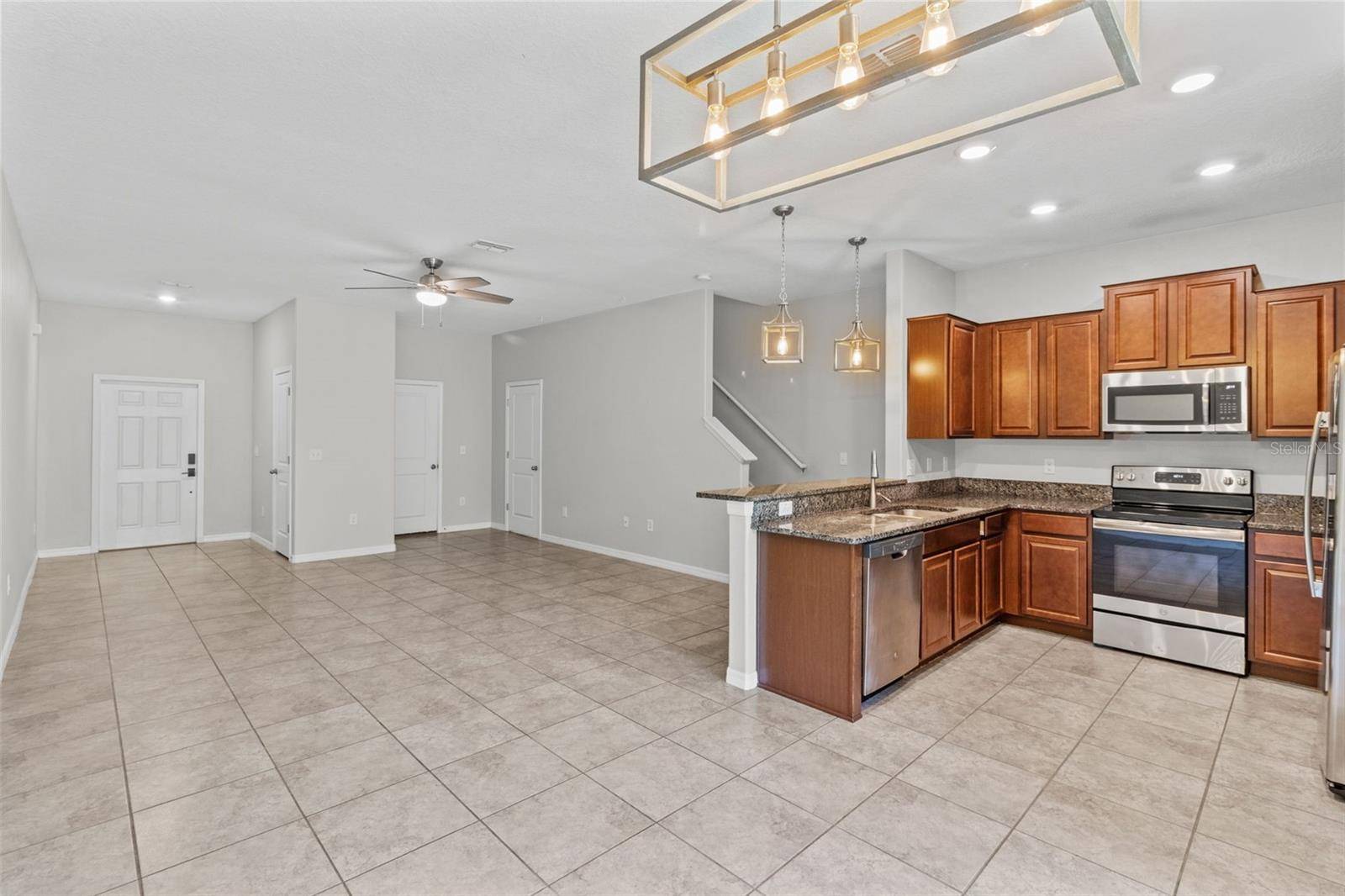 Sun City Center, FL 33573,9768 PEMBROOKE PINES DR