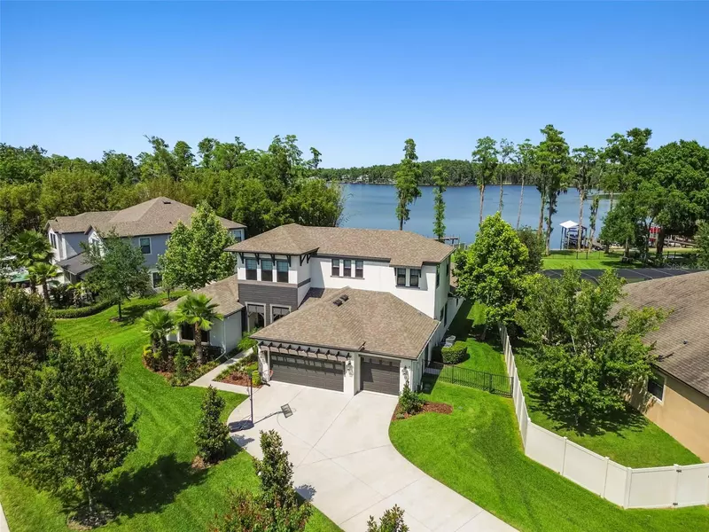 2648 LAKE MANOR DR, Land O Lakes, FL 34639