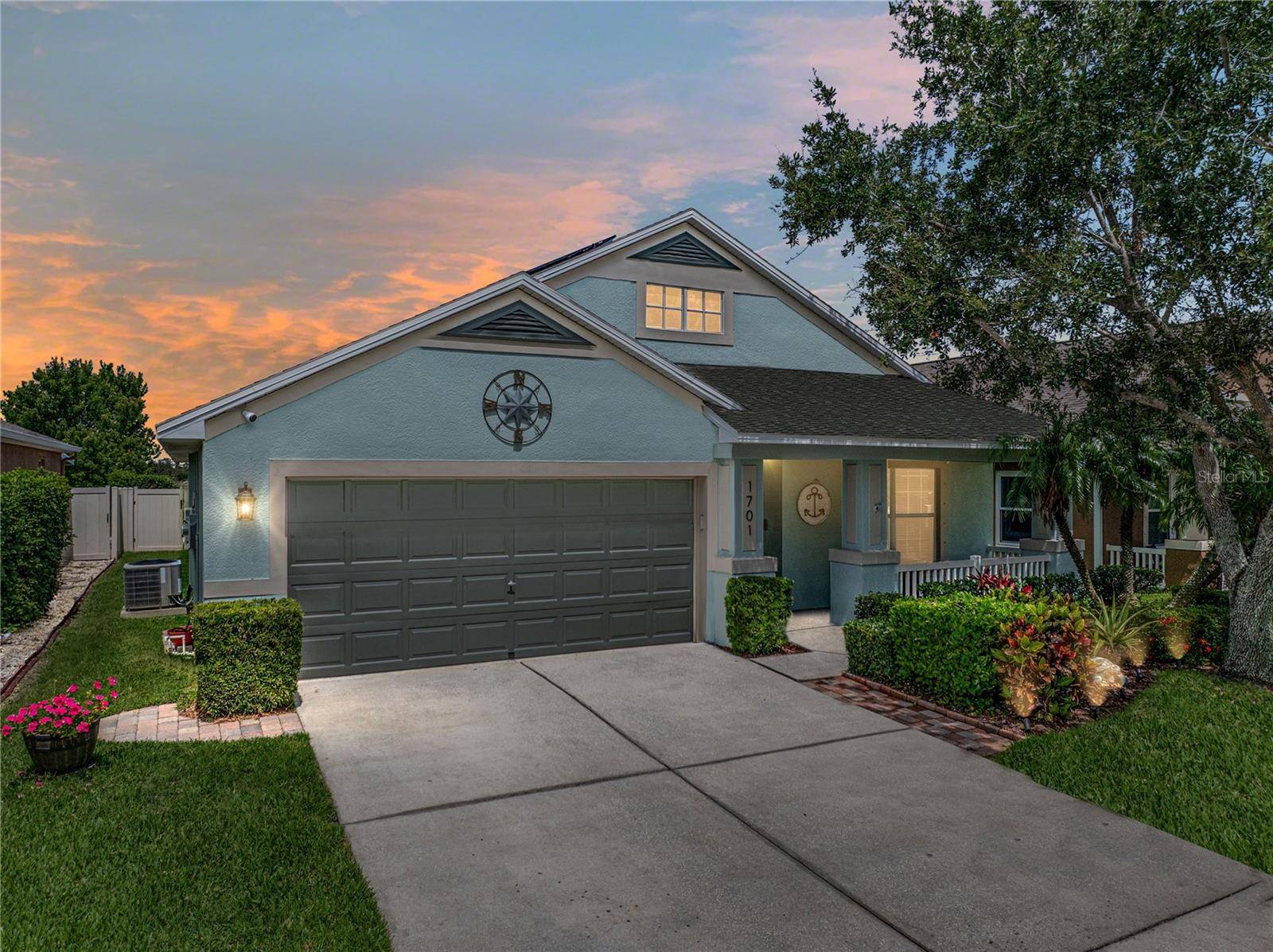 Ruskin, FL 33570,1701 BONITA BLUFF CT