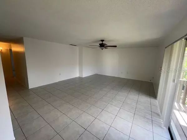 St Petersburg, FL 33716,722 116TH AVE N #2004