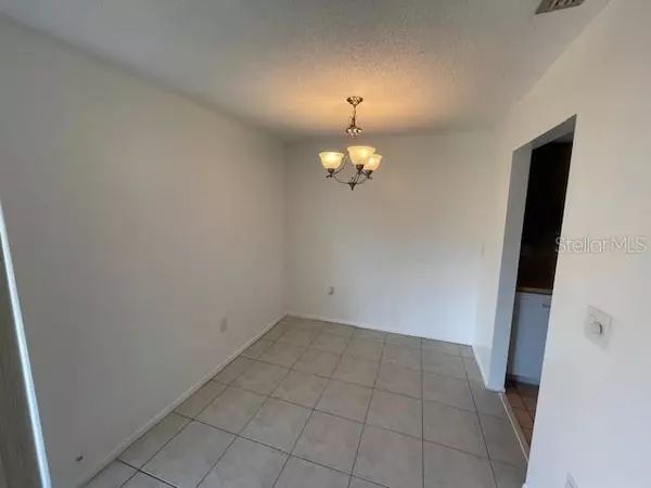 St Petersburg, FL 33716,722 116TH AVE N #2004