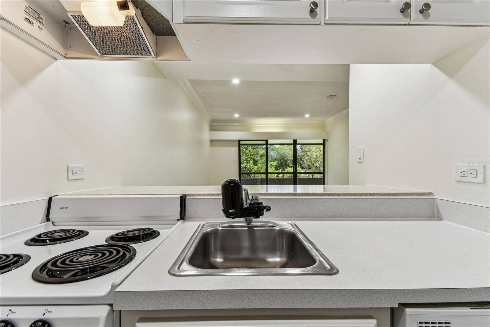 Palm Harbor, FL 34684,36750 US 19 N #20311