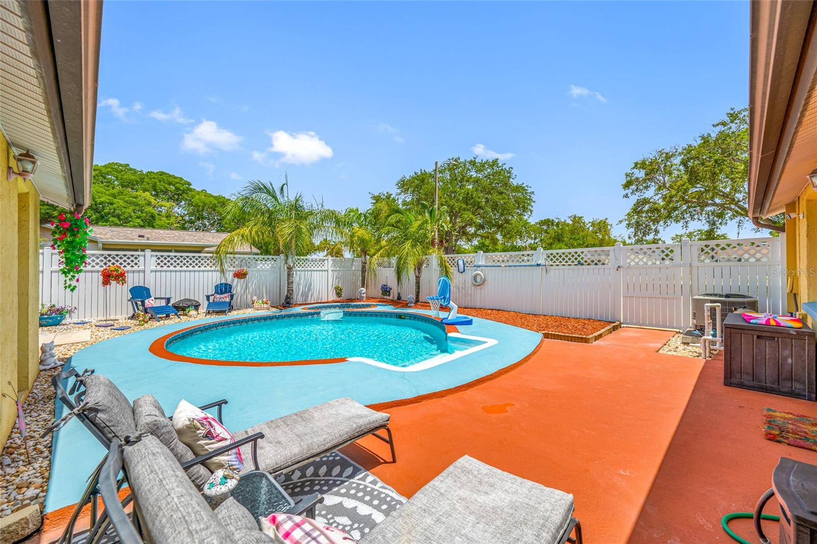 New Port Richey, FL 34652,5236 MADISON ST