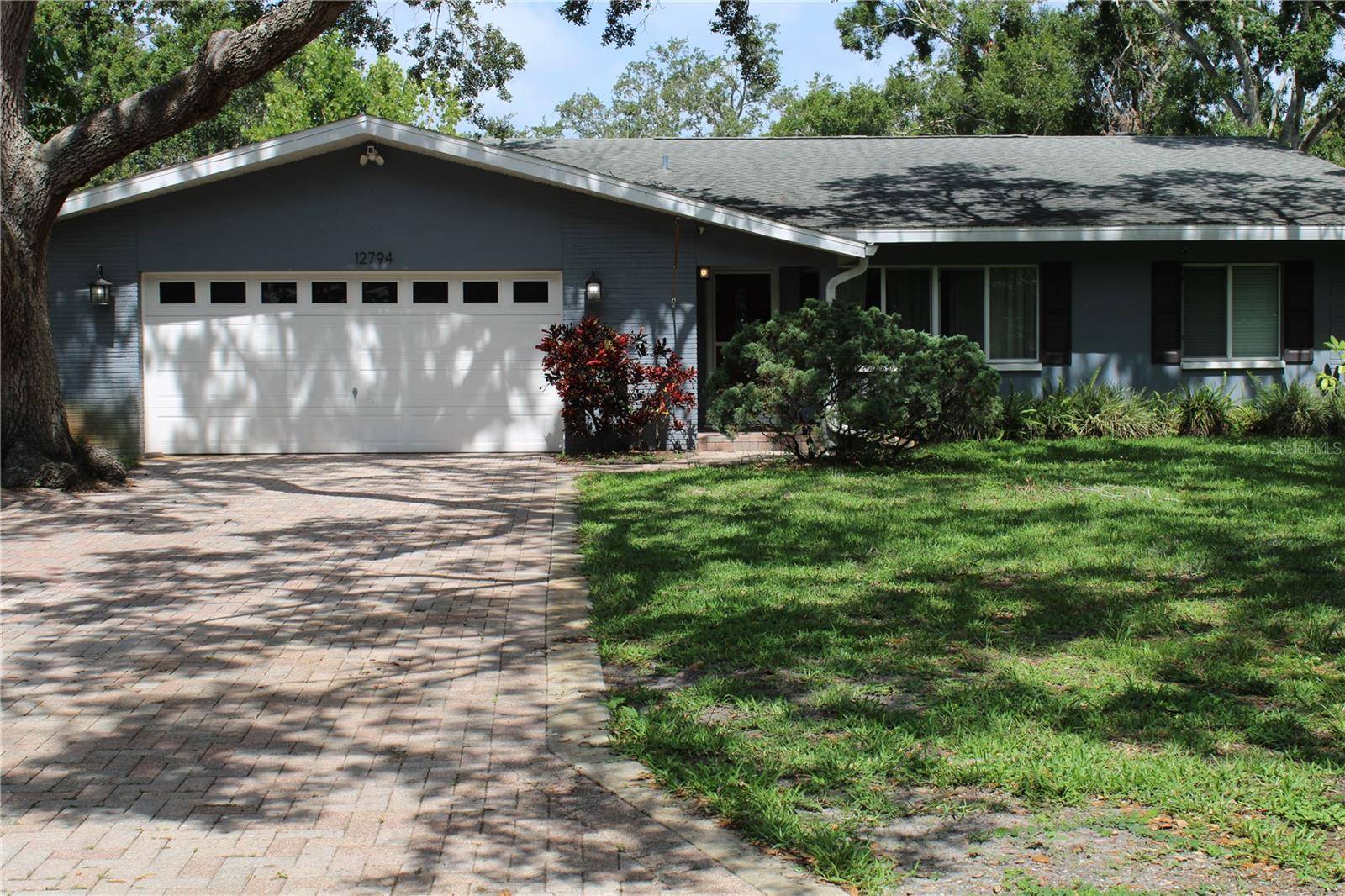 12794 PALM DR, Largo, FL 33774