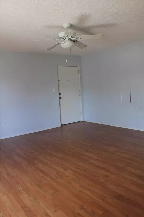 St Petersburg, FL 33702,8220 12TH WAY N #H