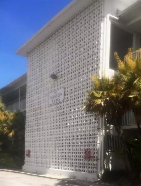 5155 9TH AVE N #311, St Petersburg, FL 33710