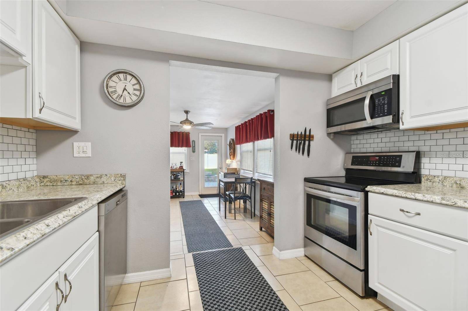 St Petersburg, FL 33713,4129 36TH AVE N