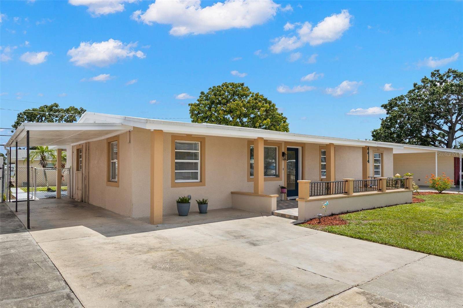 Tampa, FL 33614,4414 W HANNA AVE