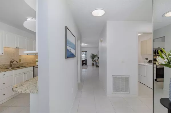 Safety Harbor, FL 34695,413 S BAYSHORE BLVD #5