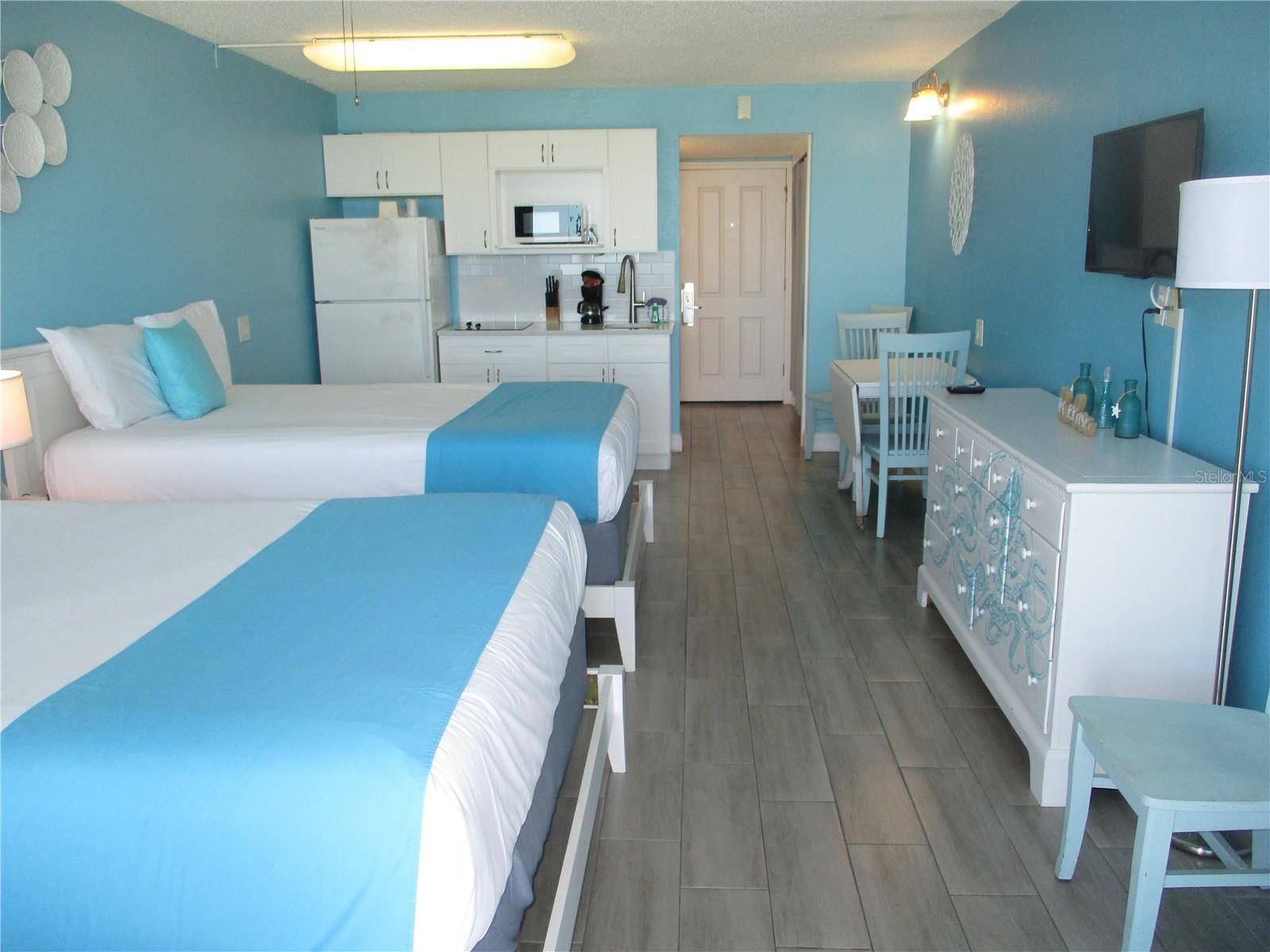 Treasure Island, FL 33706,9980 GULF BLVD #408
