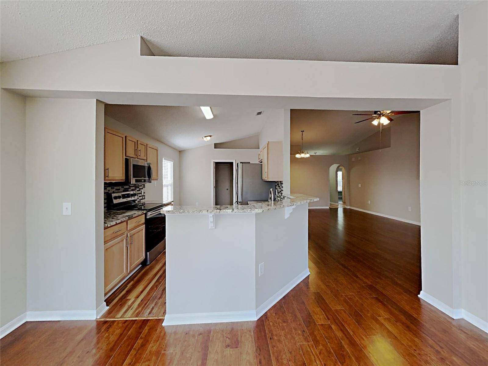 Gibsonton, FL 33534,13034 WATERBOURNE DR