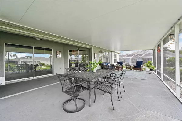Sun City Center, FL 33573,2306 EMERALD LAKE DR