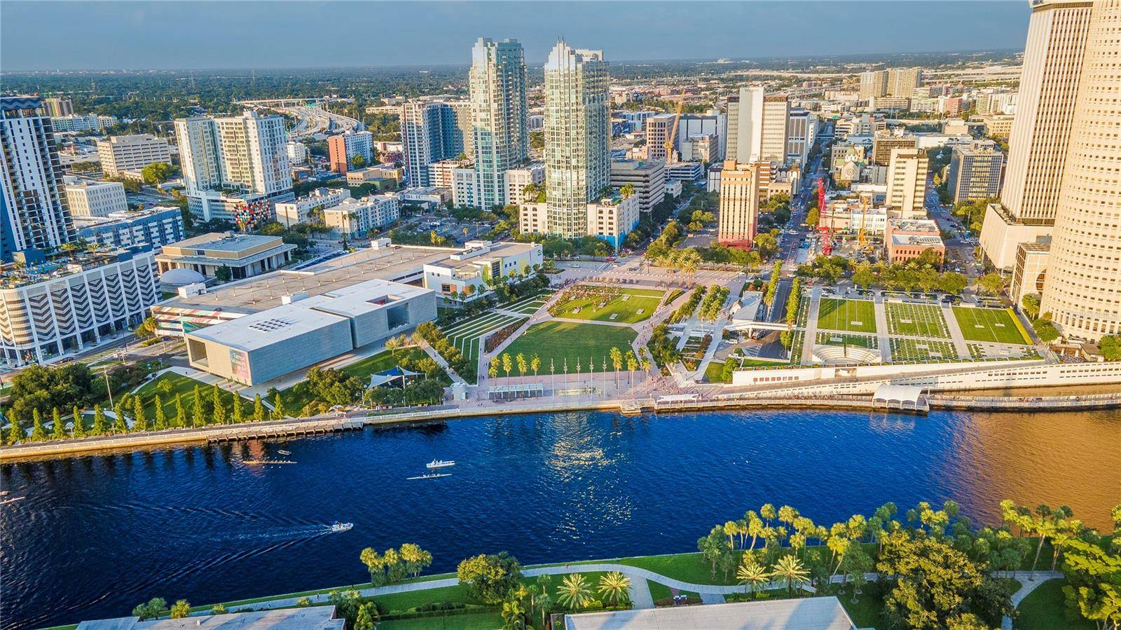 Tampa, FL 33602,777 N ASHLEY DR #2513