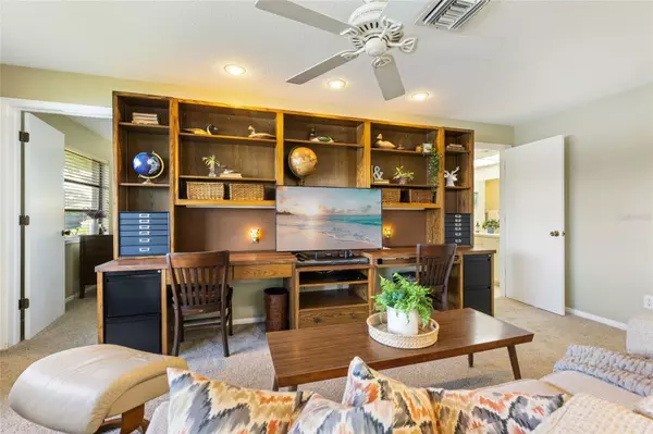 St Petersburg, FL 33702,8515 MACOMA DR NE