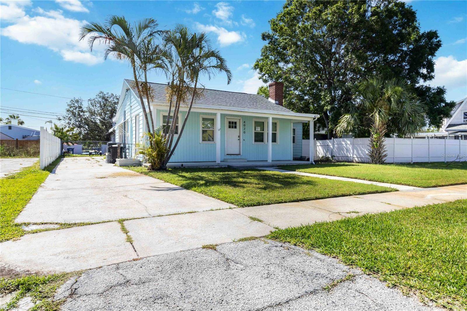 St Petersburg, FL 33705,4020 MIRAMAR WAY S