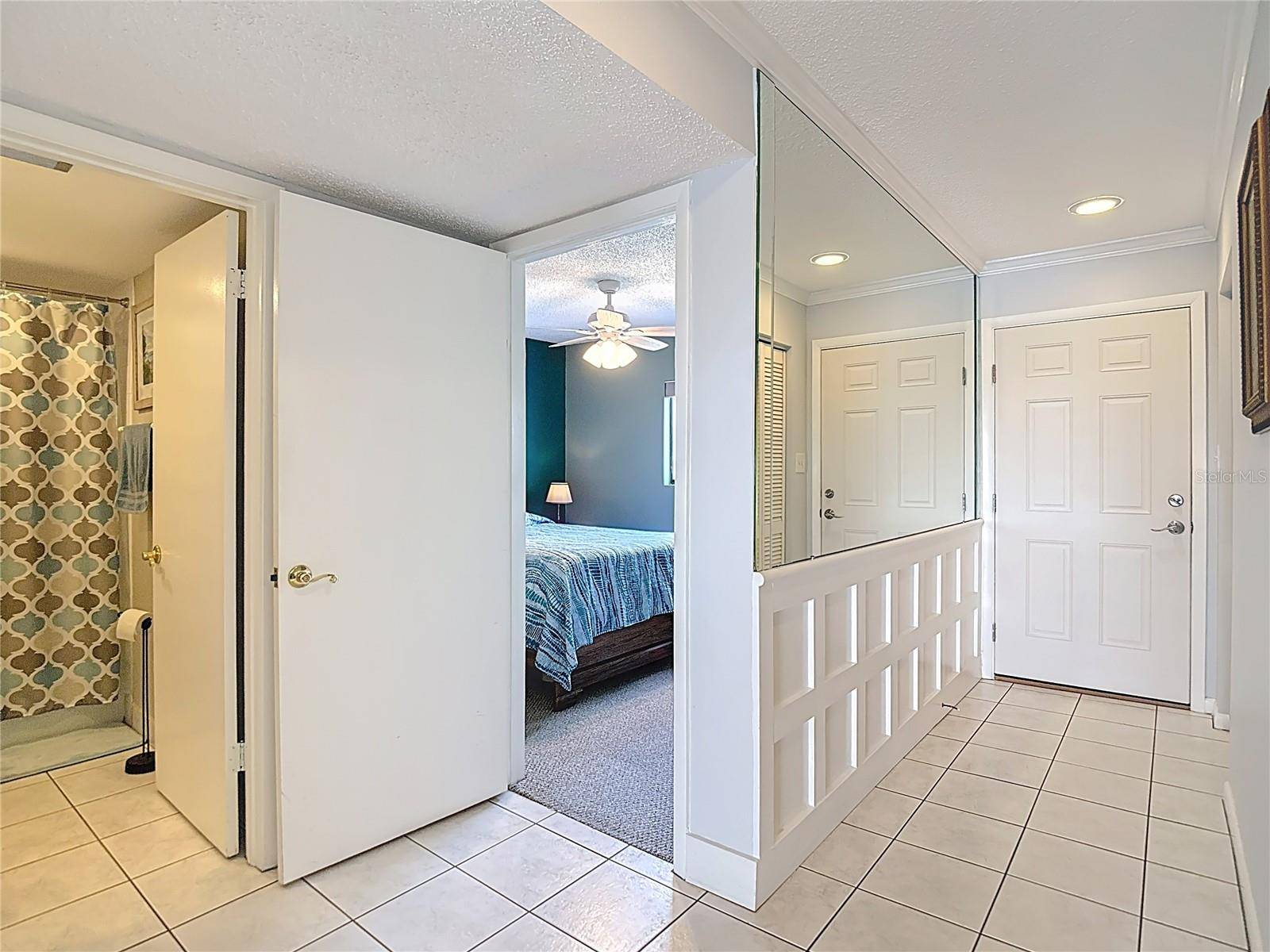 Ruskin, FL 33570,809 BAHIA DEL SOL DR #72