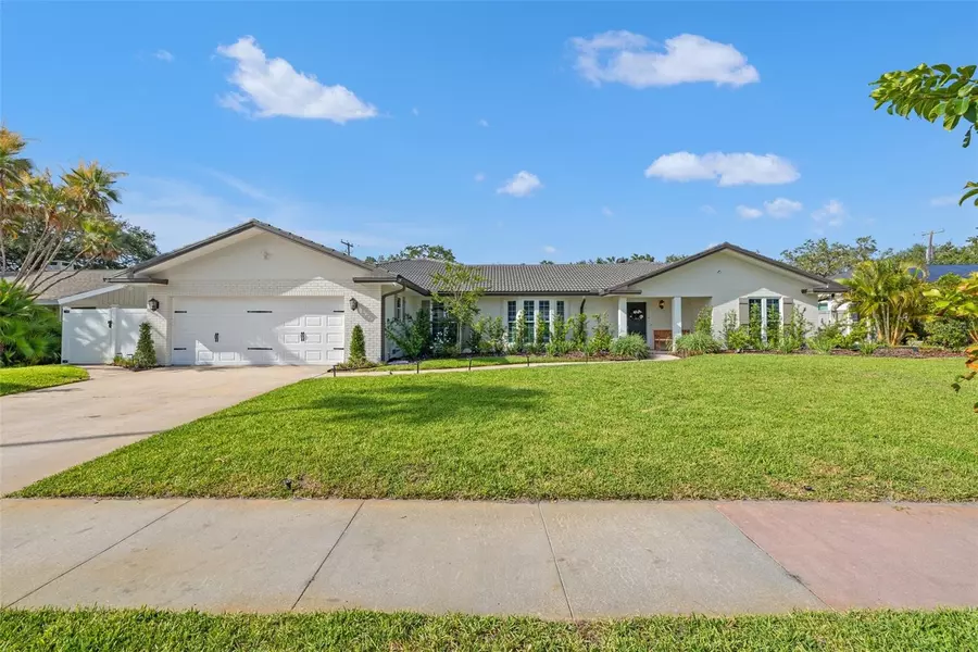 460 ALTHEA RD, Belleair, FL 33756
