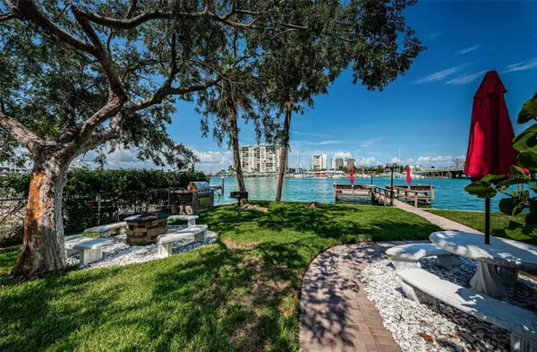 Treasure Island, FL 33706,9715 HARRELL AVE #5