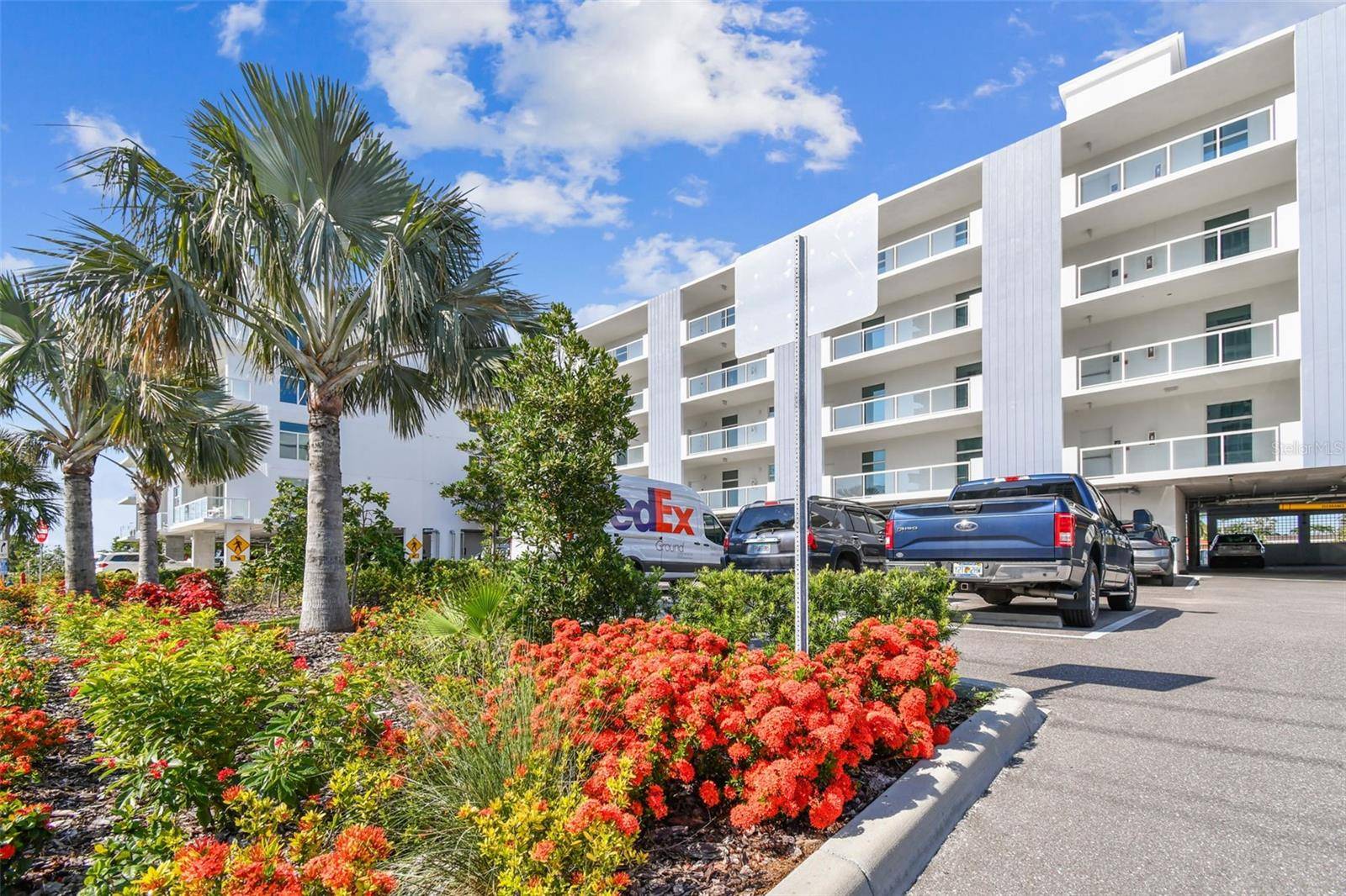 Clearwater Beach, FL 33767,415 ISLAND WAY #507