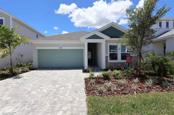 10648 CRESCENT CREEK XING, Parrish, FL 34219