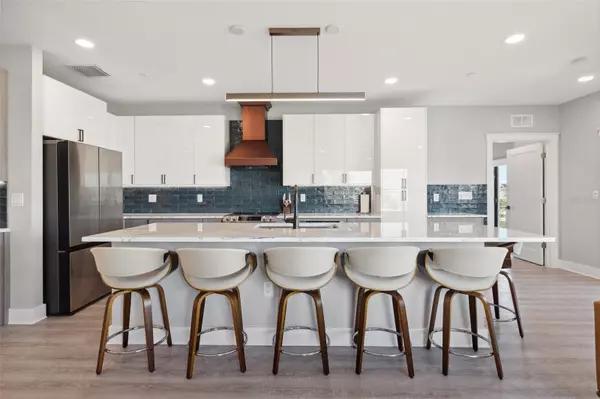 Treasure Island, FL 33706,12400 CAPRI CIR N