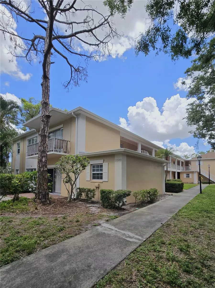 Seminole, FL 33777,8300 BARDMOOR BLVD #110