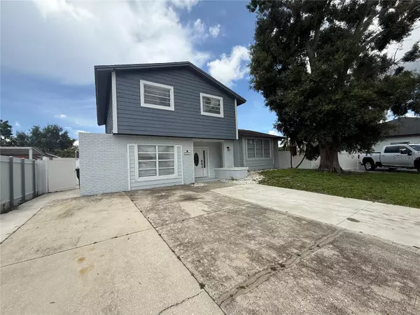 Tampa, FL 33634,7347 W POCAHONTAS AVE
