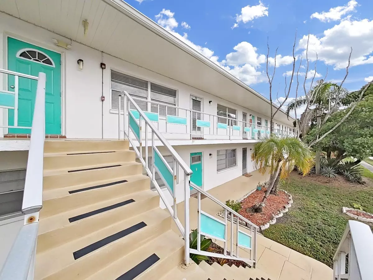St Petersburg, FL 33714,1921 58TH AVE N #15