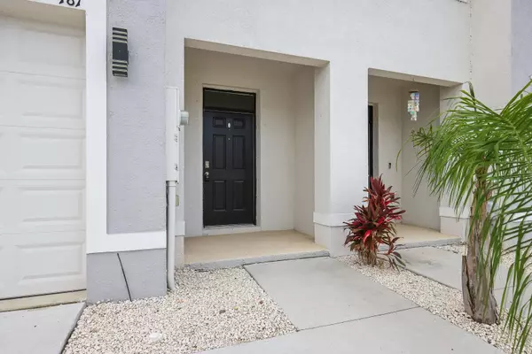 Apollo Beach, FL 33572,181 MANGROVE SHADE CIR