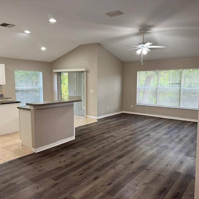 Land O Lakes, FL 34638,18847 NEW PASSAGE BLVD