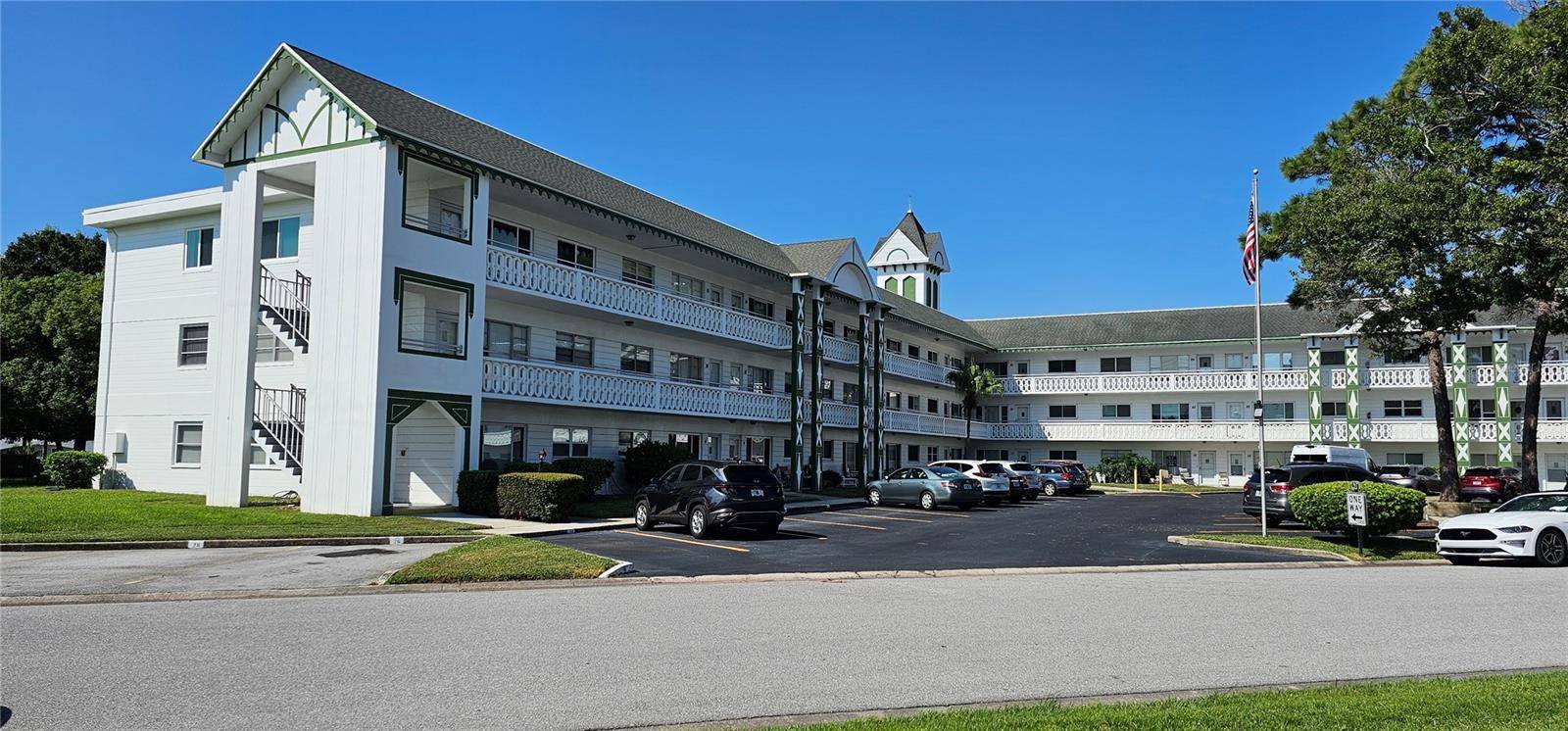 Clearwater, FL 33763,2468 FLORENTINE WAY #26