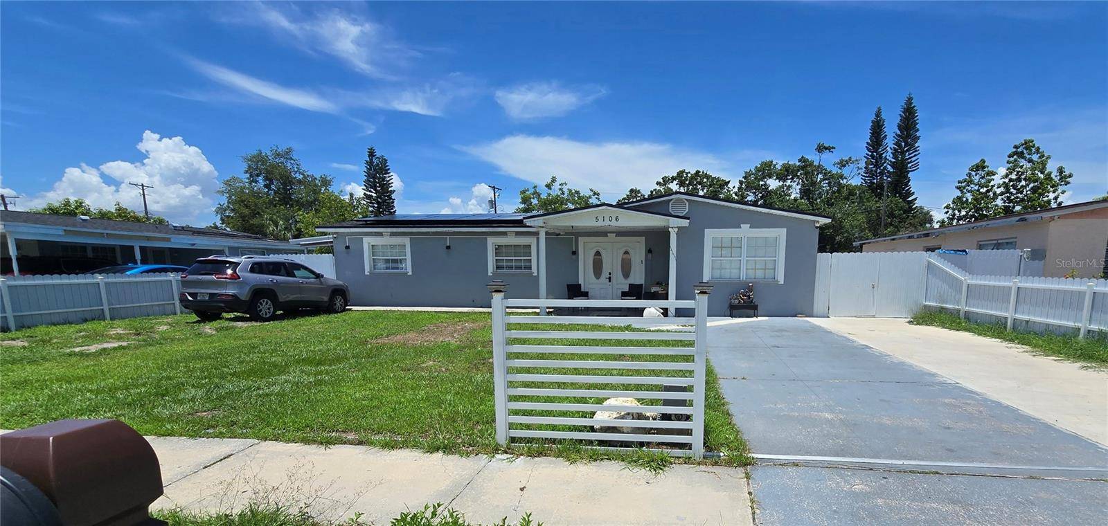 5106 TOWN N COUNTRY BLVD, Tampa, FL 33615