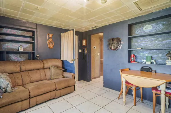 Zephyrhills, FL 33542,5651 6TH ST